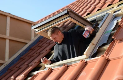 Pose de fenêtres de toit Velux à Châtas